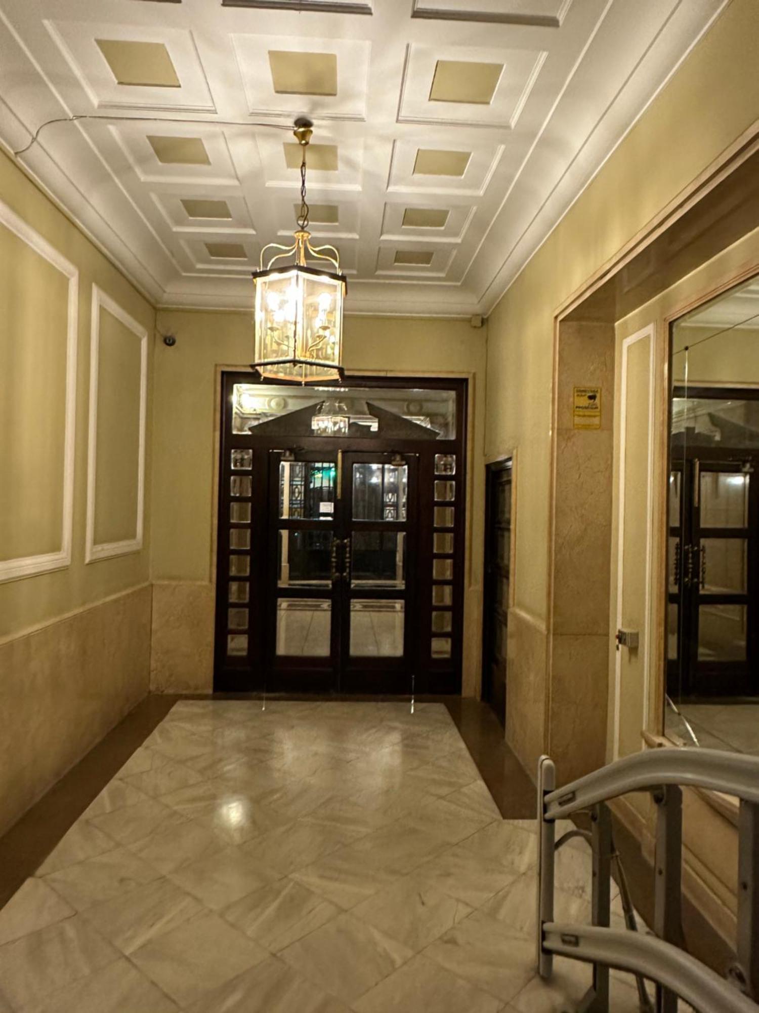 Mirador 1 Del Mercado Central - Habitacion Con Bano Privado En El Centro De La Ciudad Vella Валенсія Екстер'єр фото
