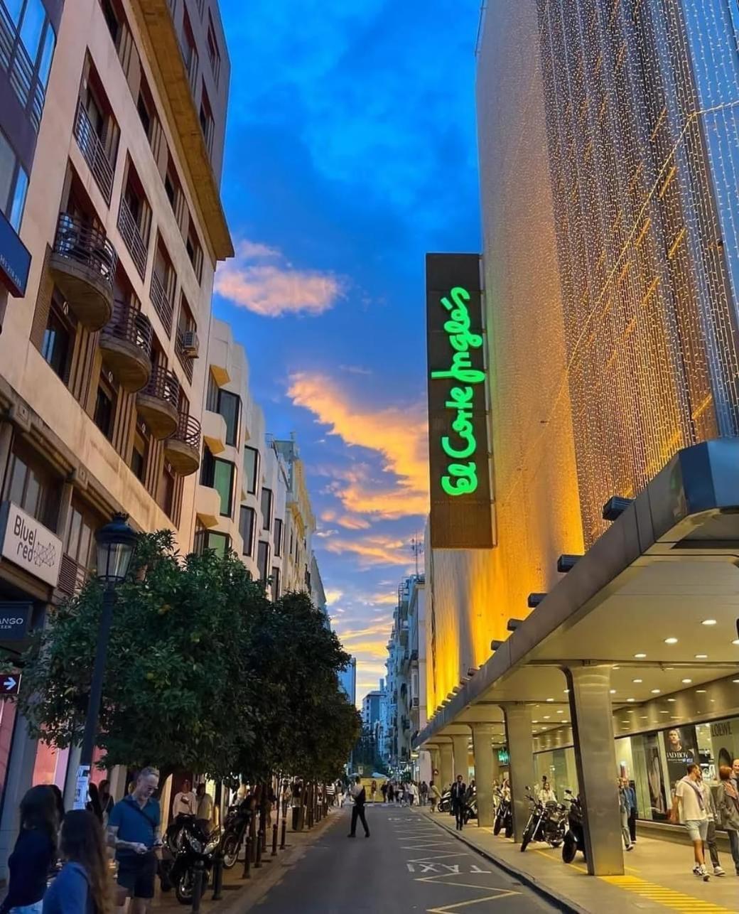 Mirador 1 Del Mercado Central - Habitacion Con Bano Privado En El Centro De La Ciudad Vella Валенсія Екстер'єр фото