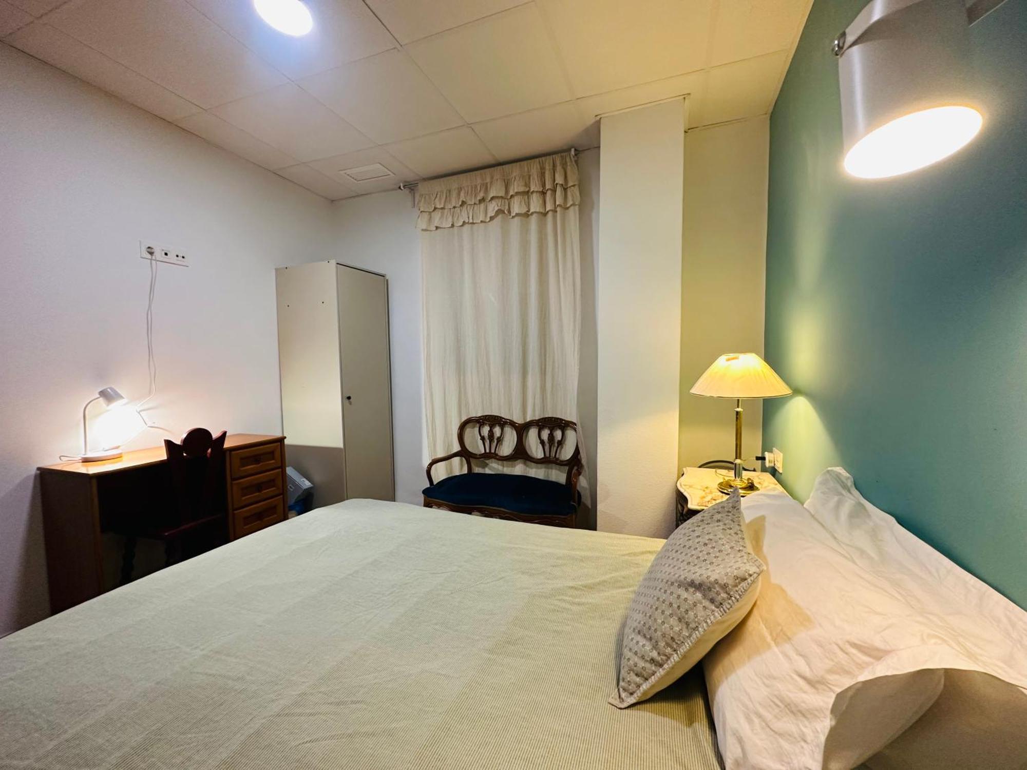 Mirador 1 Del Mercado Central - Habitacion Con Bano Privado En El Centro De La Ciudad Vella Валенсія Екстер'єр фото