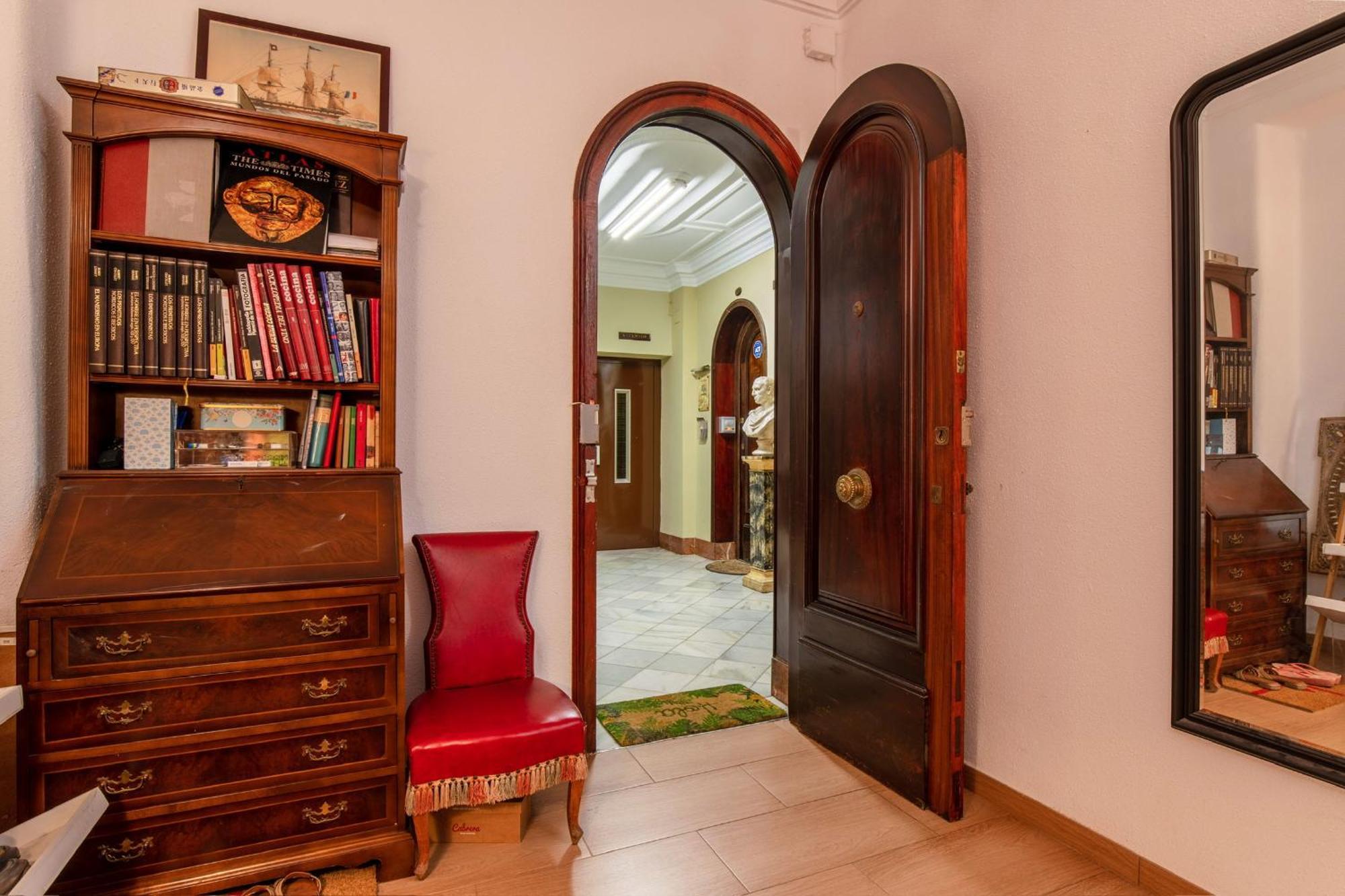 Mirador 1 Del Mercado Central - Habitacion Con Bano Privado En El Centro De La Ciudad Vella Валенсія Екстер'єр фото